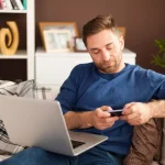 Book your vacation without being tracked: does ExpressVPN really change prices?
