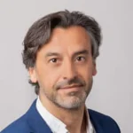 Mandatory transition to electronic invoicing: who can anticipate and guarantee digital risks?