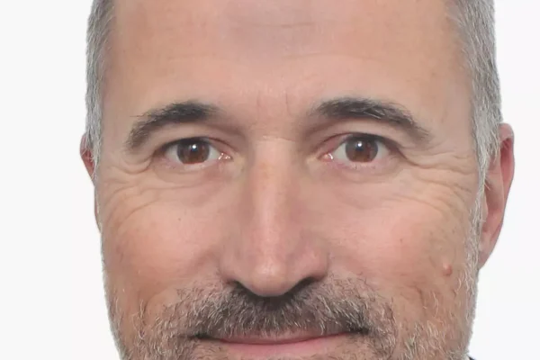 Don't abandon agentic AI, contextualize it!