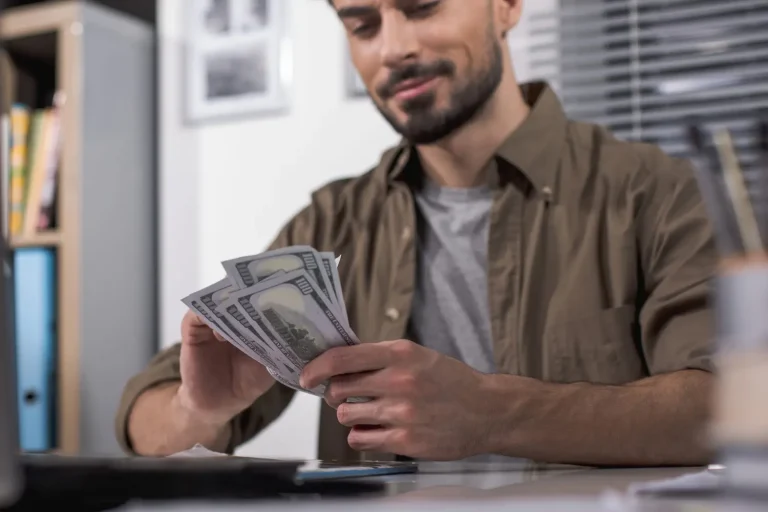 Paid without working for 9 years because his employer forgot to fire him, this employee pockets more than 300,000 euros