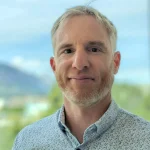 When open source opens up to end users: the new challenge for publishers