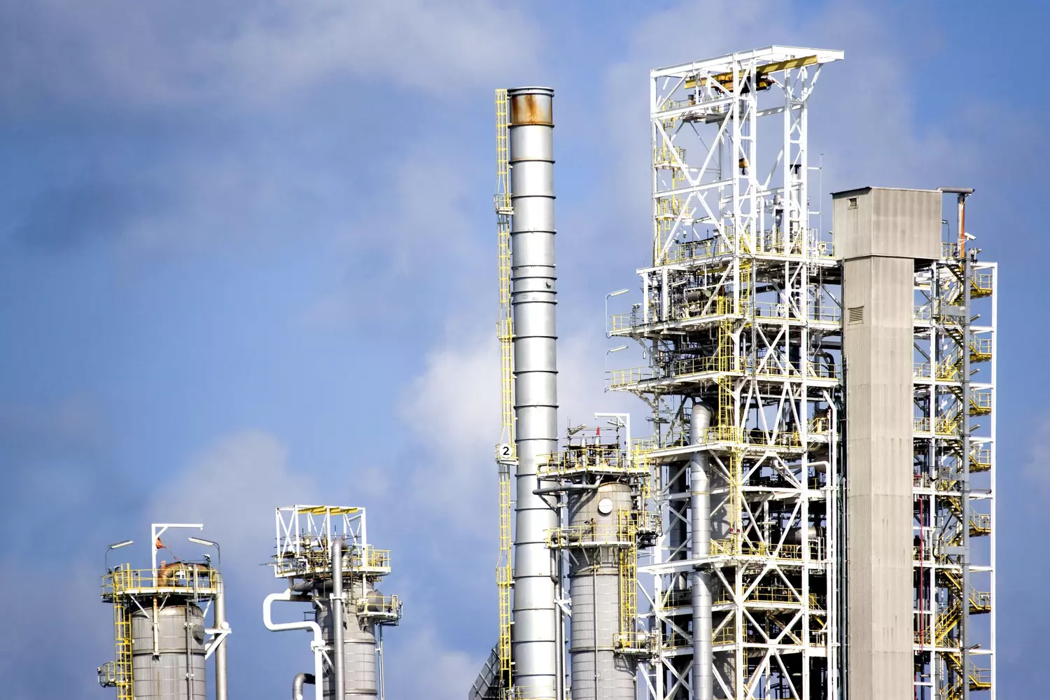 Oil prices fall after US sanctions on Iranian crude are suspended