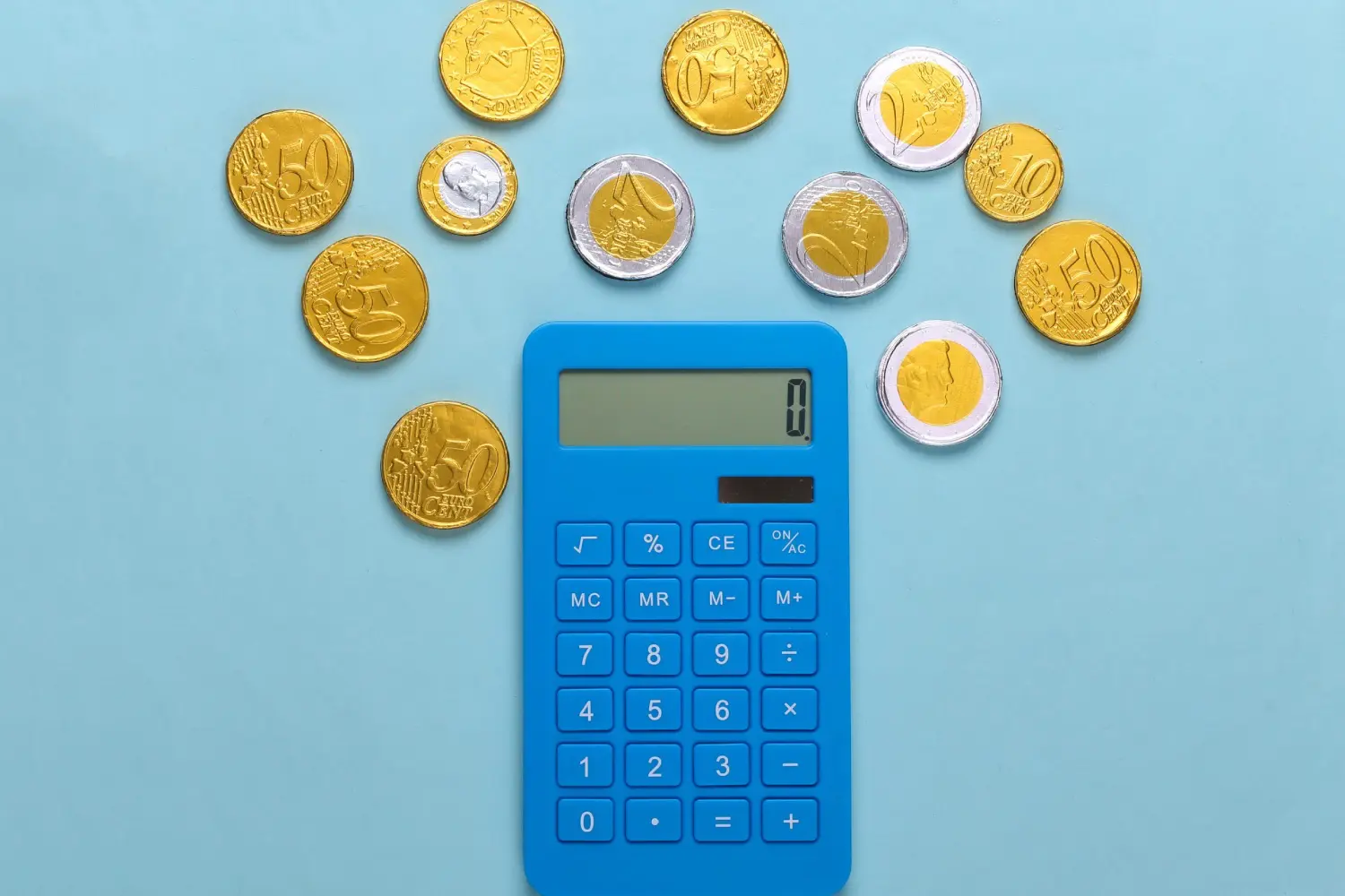 The Economic Analysis Council recommends targeting social security contribution reductions on young people and those over 60