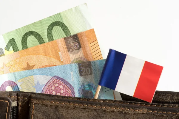 A report puts the minimum budgetary effort required by 2032 at 126 billion euros