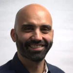 Agentic AI: from intelligent assistance to operational autonomy