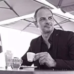 The solitary entrepreneur, a French myth to be deconstructed